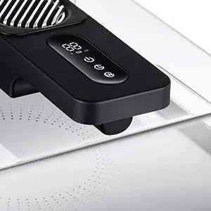 Panel dotykowy LED z owalnym przyciskiem
